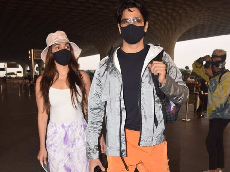 Kiara Advani Sidharth Malhotra Head To The Maldive