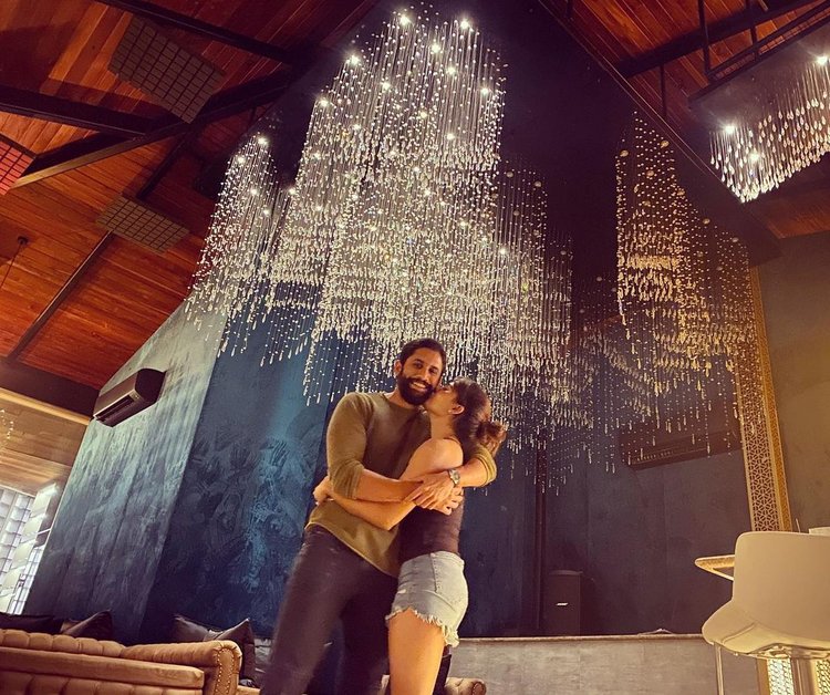 Samantha Akkineni And Naga Chaitanya