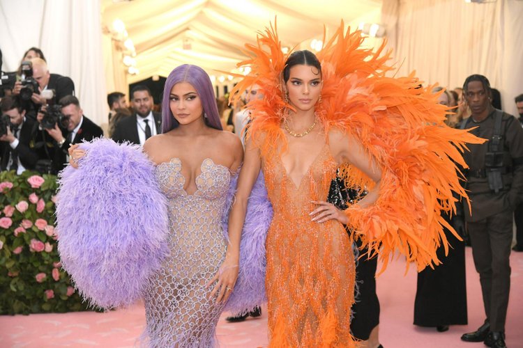 Kylie Jenner Kendall Jenner At Met Gala