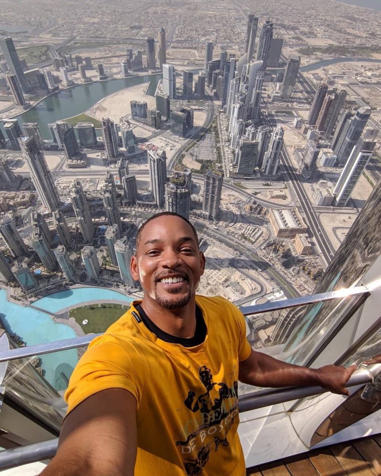 Will Smith Selfie At Burj Khalifa