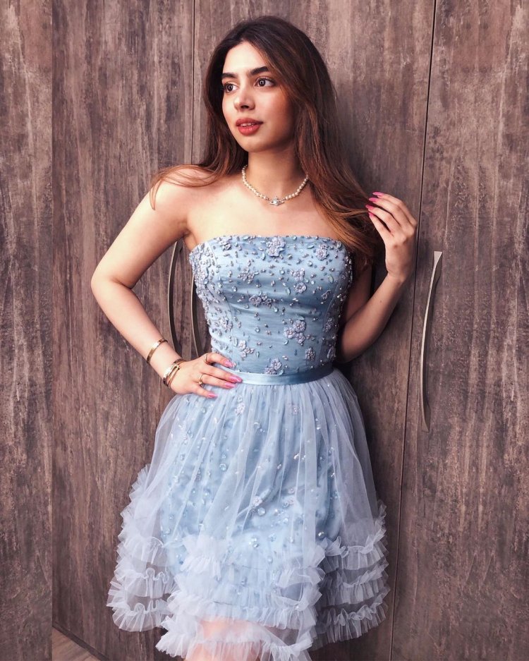 Khushi Kapoor 2