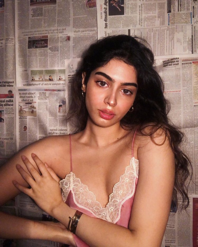 Khushi Kapoor 4