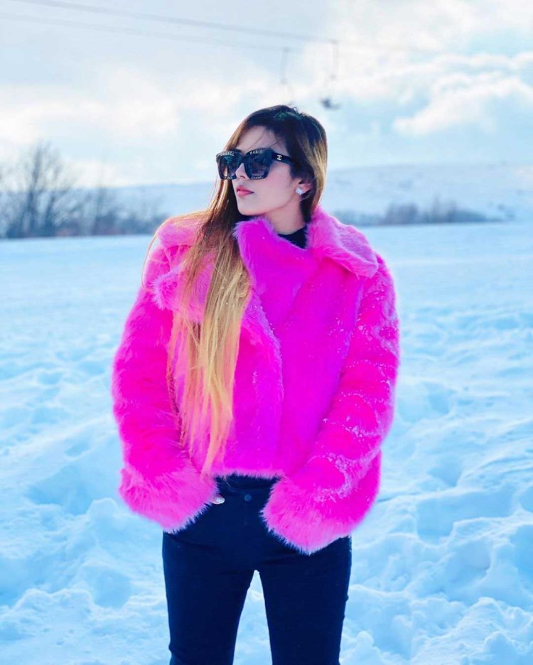 Rishabh Pant Girlfriend
