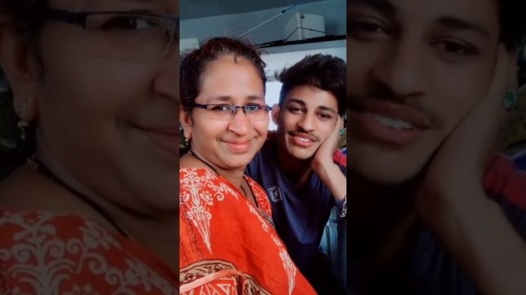Rafi Shaik And His Mother