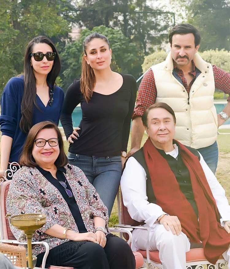 Kapoor Family With Fair Complexion Ea10 