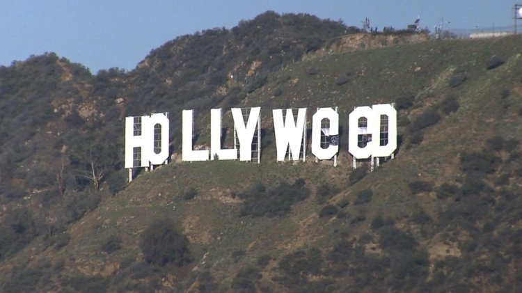 Hollywood Sign Pranks Hollyweed