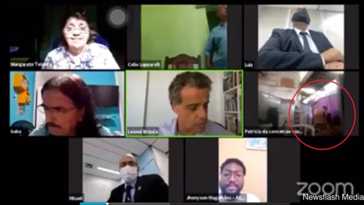 Zoom User Caught Dauring Meeting