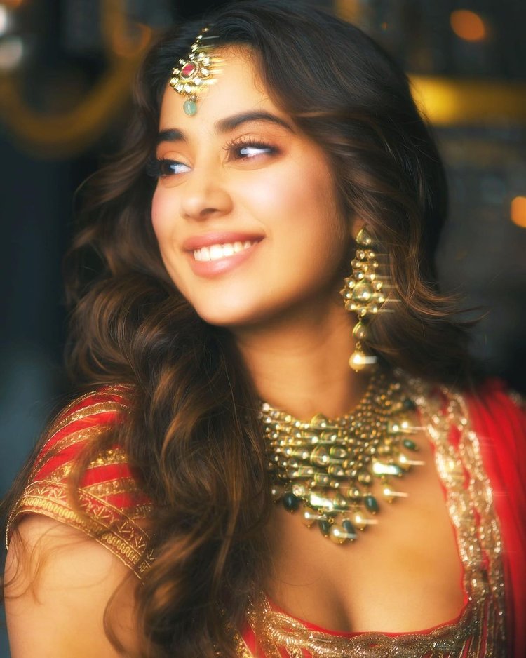 Janhvi Kapoor In Panghat 2