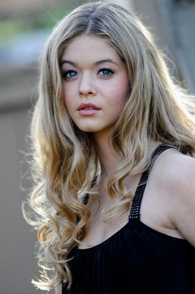 Sasha Pieterse 1